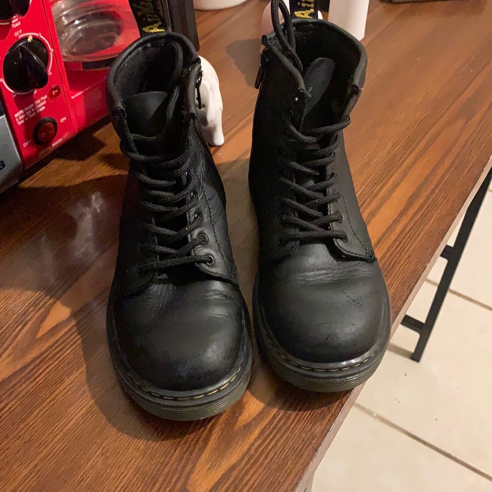 Dr martens black kids boots